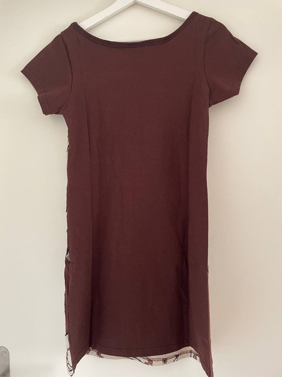 Kleider: Kleid mit Gecko – Gebraucht aus Adliswil von N3er4 1